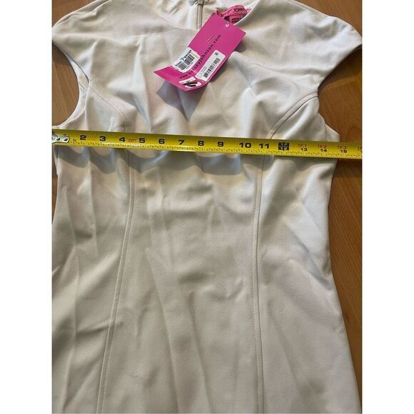 Betsy Johnson NWT Ivory Cap Sleeve Women’s Size 2 - Picture 5 of 9